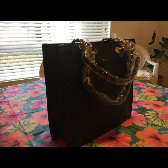 BLACK PURSE - Picture 2 of 3